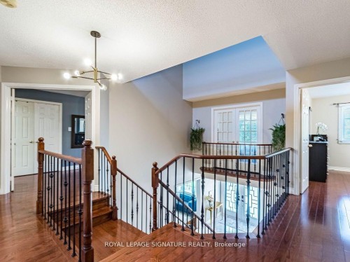 1206 Glenashton Drive, Oakville, ON - Indoor Photo Showing Other Room