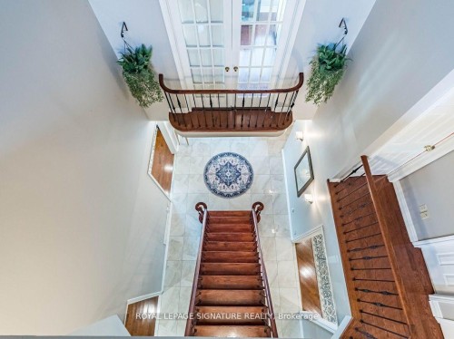 1206 Glenashton Drive, Oakville, ON - Indoor Photo Showing Other Room