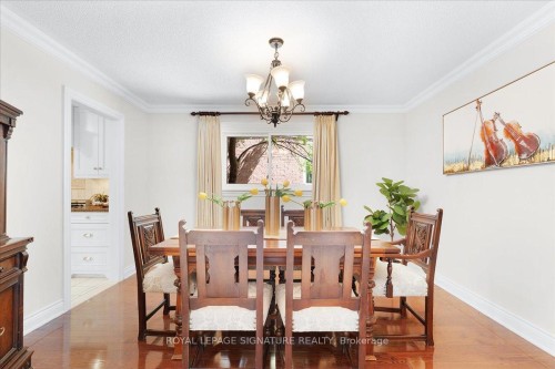 6019 Tillsdown Drive, Mississauga, ON - Indoor Photo Showing Dining Room