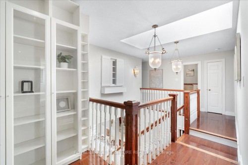 6019 Tillsdown Drive, Mississauga, ON - Indoor Photo Showing Other Room