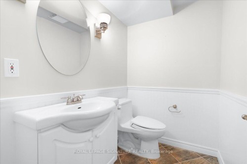 6019 Tillsdown Drive, Mississauga, ON - Indoor Photo Showing Bathroom