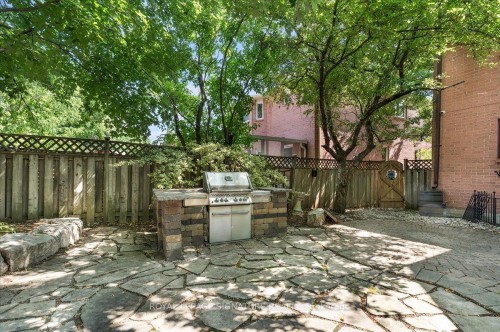 6019 Tillsdown Drive, Mississauga, ON - Outdoor