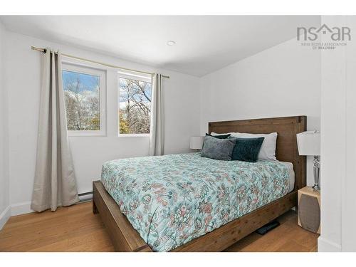 132 Regent Street, Chester, NS 