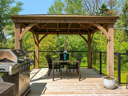 132 Regent Street, Chester, NS 