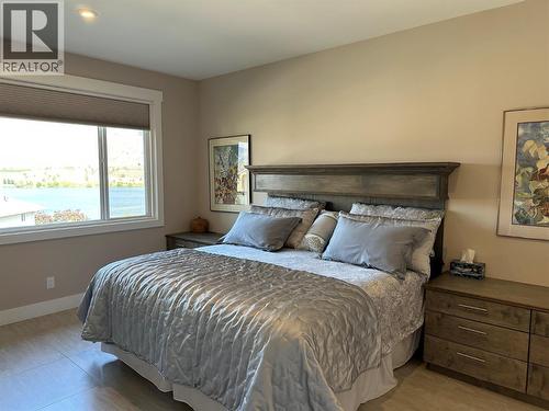 440 Merlot Avenue, Oliver, BC - Indoor Photo Showing Bedroom