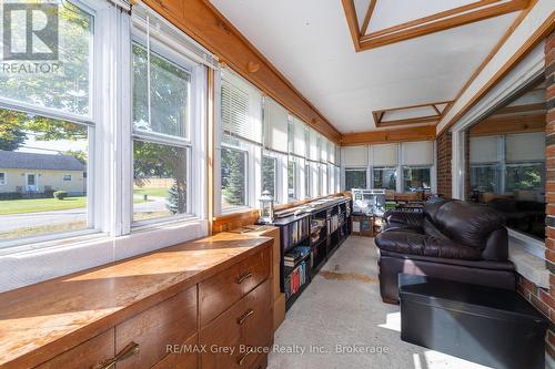 836 11Th Street W, Owen Sound, ON - Indoor