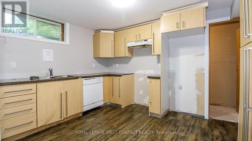 24 Howard Avenue, Tiny, ON - Indoor Photo Showing Kitchen With Double Sink