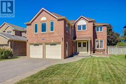 197 MCCAFFREY ROAD  Newmarket, ON L3X 1K1