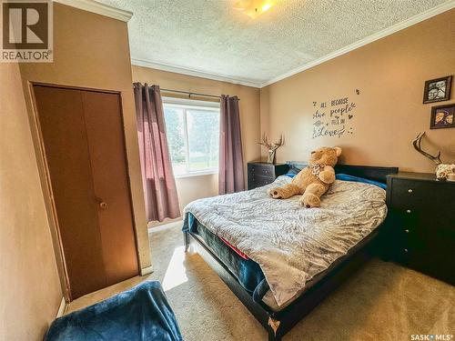 87 Collacott Street W, Yorkton, SK - Indoor Photo Showing Bedroom