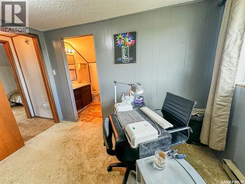 87 Collacott Street W, Yorkton, SK - Indoor Photo Showing Office