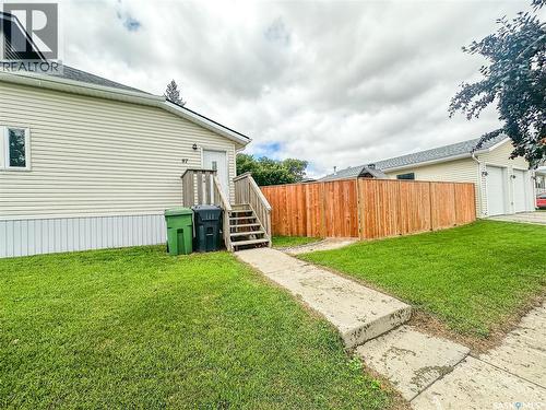 87 Collacott Street W, Yorkton, SK - Outdoor