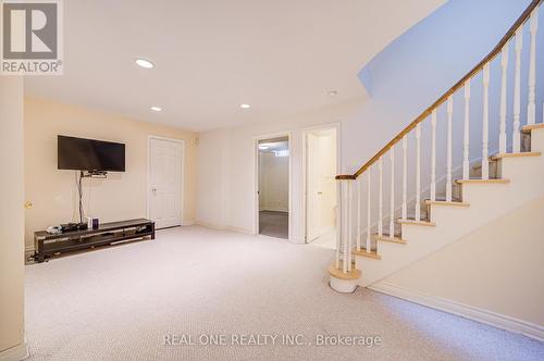 27 Binscarth Crescent, Vaughan, ON - Indoor Photo Showing Other Room