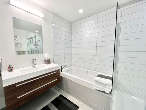 Ensuite bathroom - 2505-1155 Rue De La Montagne, Montréal (Ville-Marie), QC - Indoor Photo Showing Bathroom