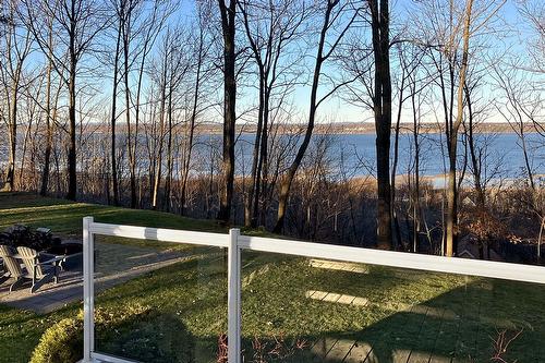 Vue sur l'eau - 6826 Route Marie-Victorin, Sainte-Croix, QC - Outdoor With View