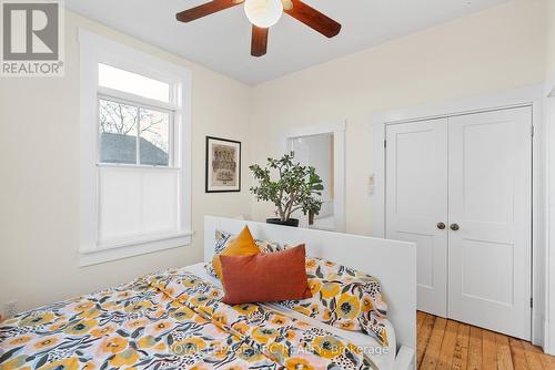 3765 Crystal Beach Drive, Fort Erie (Crystal Beach), ON - Indoor Photo Showing Bedroom