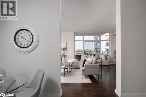 70 Port Street E Unit# 410, Mississauga, ON - Indoor