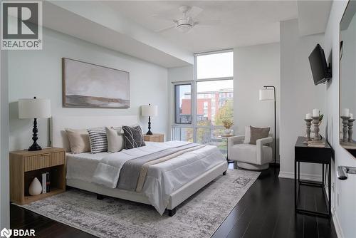 70 Port Street E Unit# 410, Mississauga, ON - Indoor Photo Showing Bedroom