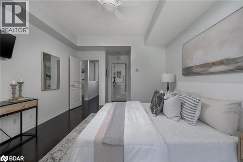 70 Port Street E Unit# 410, Mississauga, ON - Indoor Photo Showing Bedroom