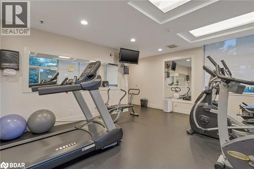 70 Port Street E Unit# 410, Mississauga, ON - Indoor Photo Showing Gym Room