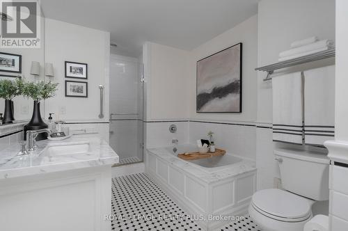 410 - 70 Port Street E, Mississauga, ON - Indoor