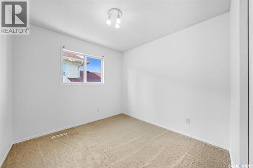 314 Budz Crescent, Saskatoon, SK - Indoor Photo Showing Other Room