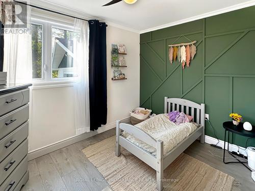 4 Lorne Street, Quinte West (Murray Ward), ON - Indoor Photo Showing Bedroom