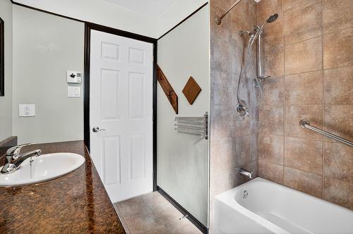 Salle de bains - 154 Rue Forest, Saint-Sulpice, QC - Indoor Photo Showing Bathroom