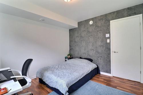 Chambre à coucher - 2-94 Rue Du Stratus, Gatineau (Hull), QC - Indoor Photo Showing Bedroom