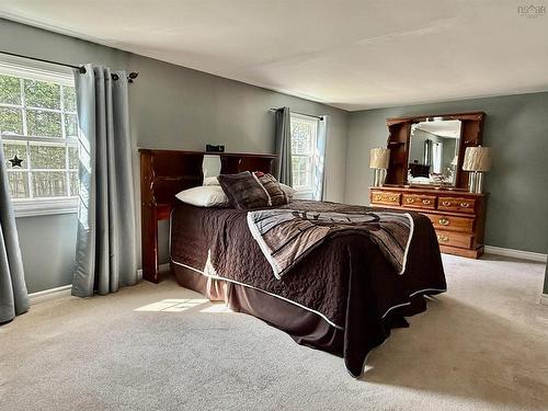 101 Annapolis Road, Shelburne, NS 