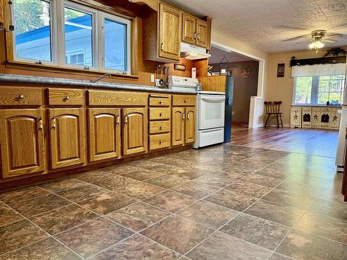 101 Annapolis Road, Shelburne, NS 