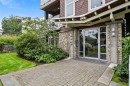 201-2415 Amherst Ave, Sidney, BC  - Outdoor 