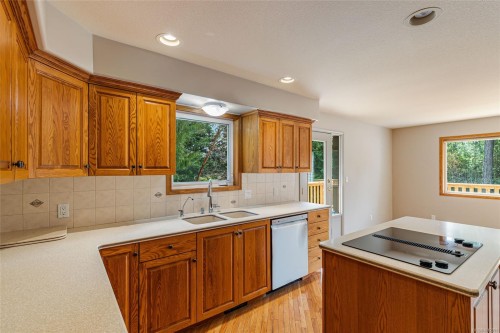 1010 Middlegate Rd, Errington, BC 