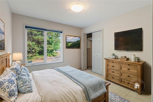 1010 Middlegate Rd, Errington, BC 