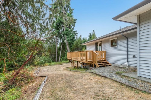 1010 Middlegate Rd, Errington, BC 