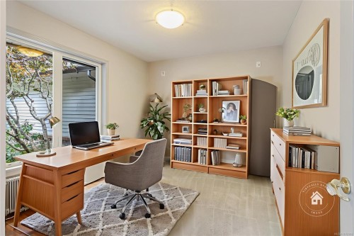 1010 Middlegate Rd, Errington, BC 