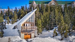 1000 Cruikshank Ridge  Courtenay, BC V9J 1L0