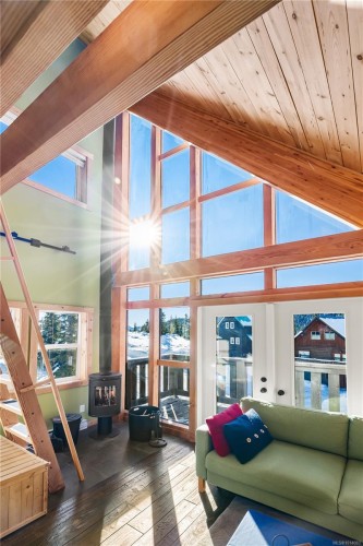 1000 Cruikshank Ridge, Courtenay, BC 