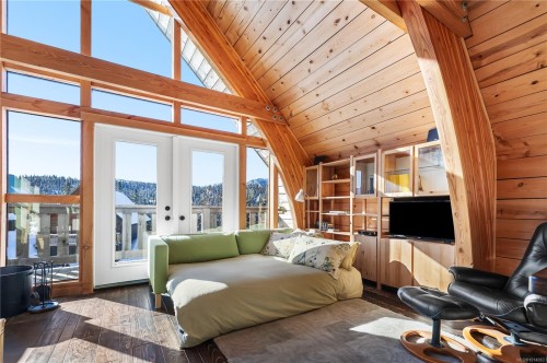 1000 Cruikshank Ridge, Courtenay, BC 