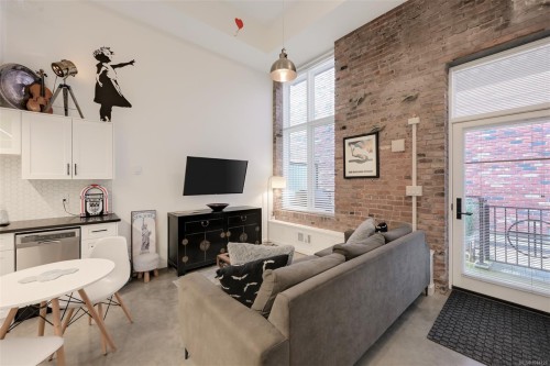 103-534 Pandora Ave, Victoria, BC - Indoor