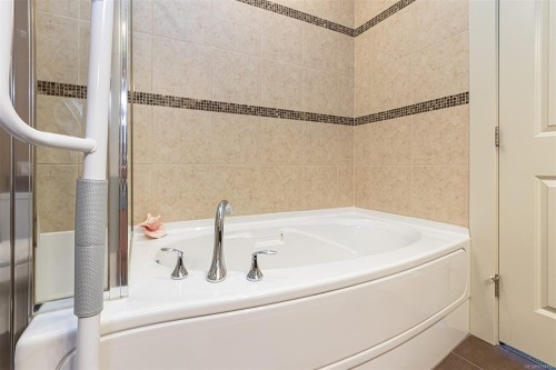 12-551 Bezanton Way, Colwood, BC 