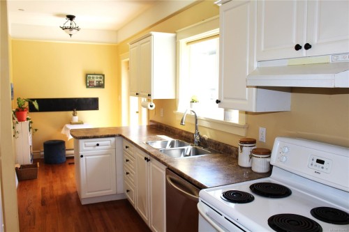 1046 St. Charles St, Victoria, BC 