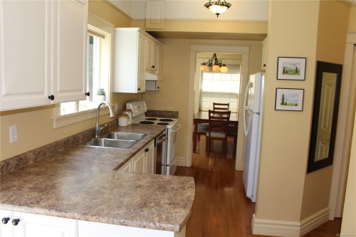 1046 St. Charles St, Victoria, BC 