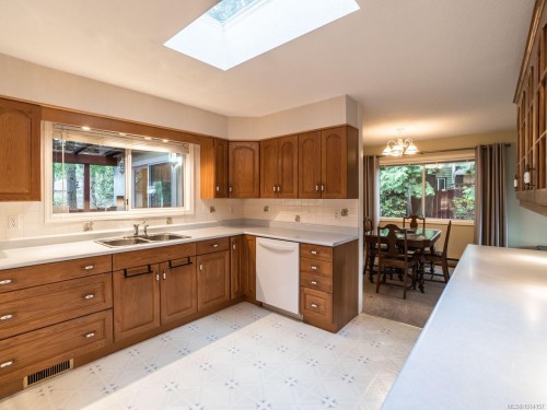 5515 Turner Rd, Nanaimo, BC 