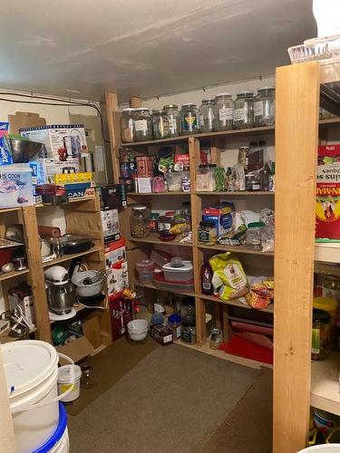 3343 Gordon Drive, Kelowna, BC - Indoor