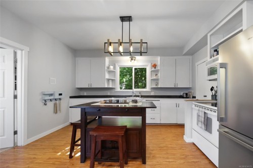 4915 Gertrude St, Port Alberni, BC 