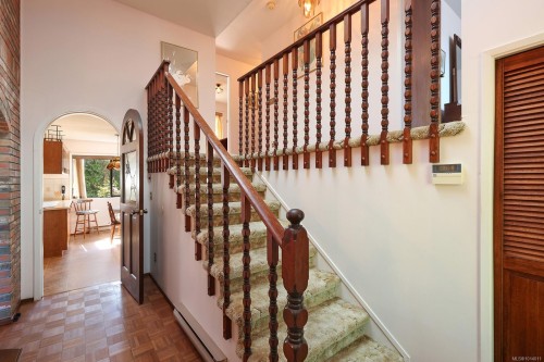 1316 Gilley Cres, Parksville, BC 