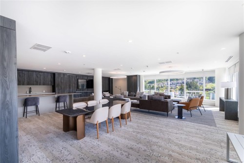 1006-2000 Hannington Rd, Langford, BC - Indoor