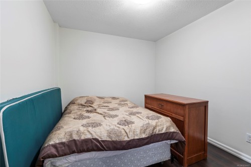 209-30 Cavan St, Nanaimo, BC - Indoor Photo Showing Bedroom