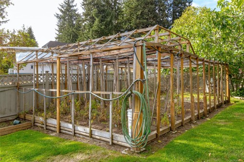 2350 Setchfield Ave, Langford, BC 