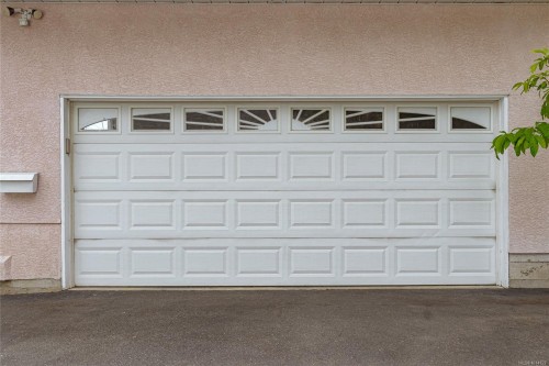 2350 Setchfield Ave, Langford, BC 